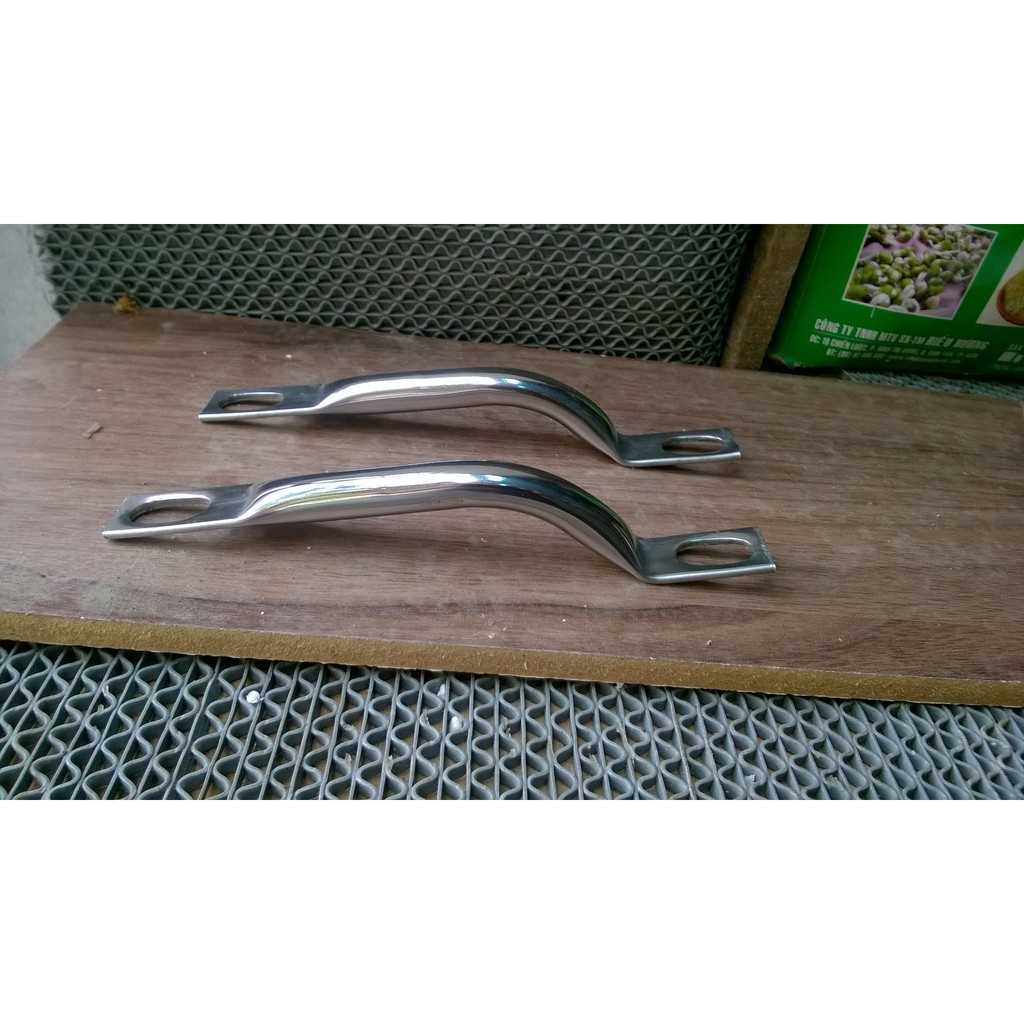 Tay dắt xe 67-inox