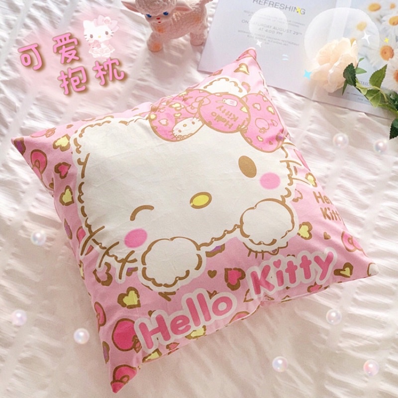 Gối 45*45cm HelloKitty Doreamon