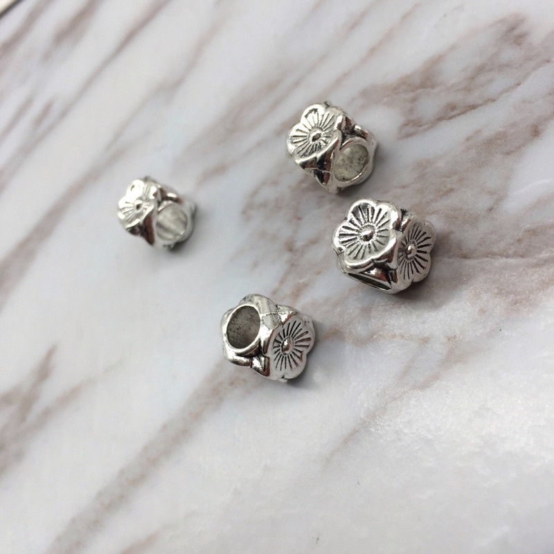 [GIÁ BUÔN] Charm hoa vuông 8mm - Hàng loại 1 siêu đẹp PL817