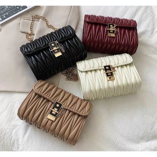 Order túi xách da dún khoá mạ vàng siêu sang