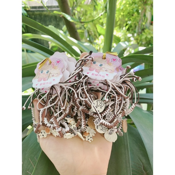 Vòng tay màu sắc