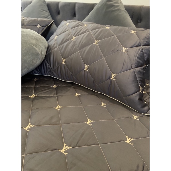 Bộ ga trần LV Lụa sateen cao cấp - Set ga gối 3 món lụa mát hè thu ( thoải mái với đệm chân cao dưới 30cm) MỚI
