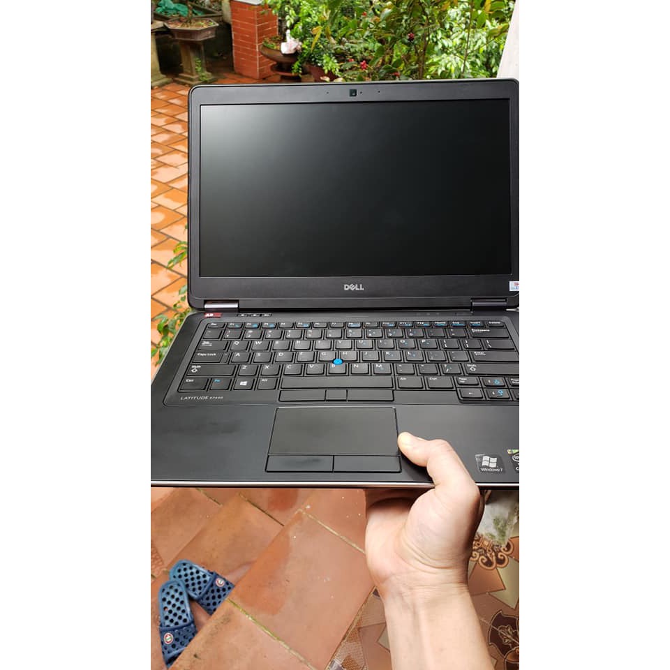 LapTop Dell Latitude 7440 Like New i5/Ram4G/SSD 120G