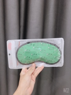 Bịt mắt ngủ được chọn mẫu