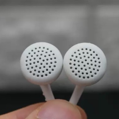 Tai nghe siêu nhỏ gọn, trọng lượng nhẹ, giắc cắm 3.5m Philips SHE1350 / SHE3010
