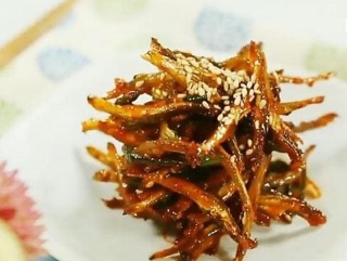 Cá Cơm Sữa Khô Sahu