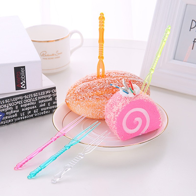 Set 50 Nĩa Ăn Trái Cây Bằng Nhựa Nhiều Màu Sắc Tiện Dụng