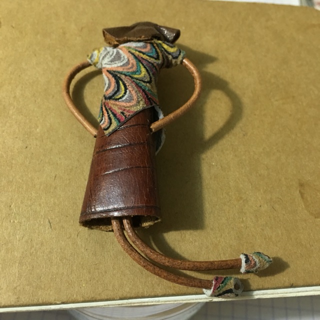 Hàng si Trâm cài áo