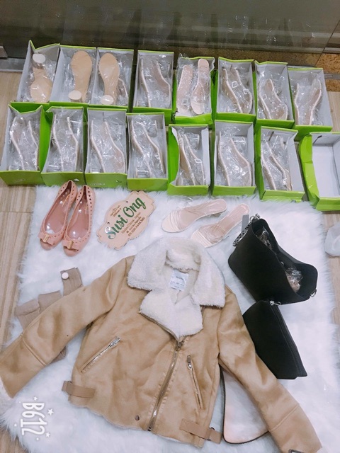 Order giầy nhựa | BigBuy360 - bigbuy360.vn