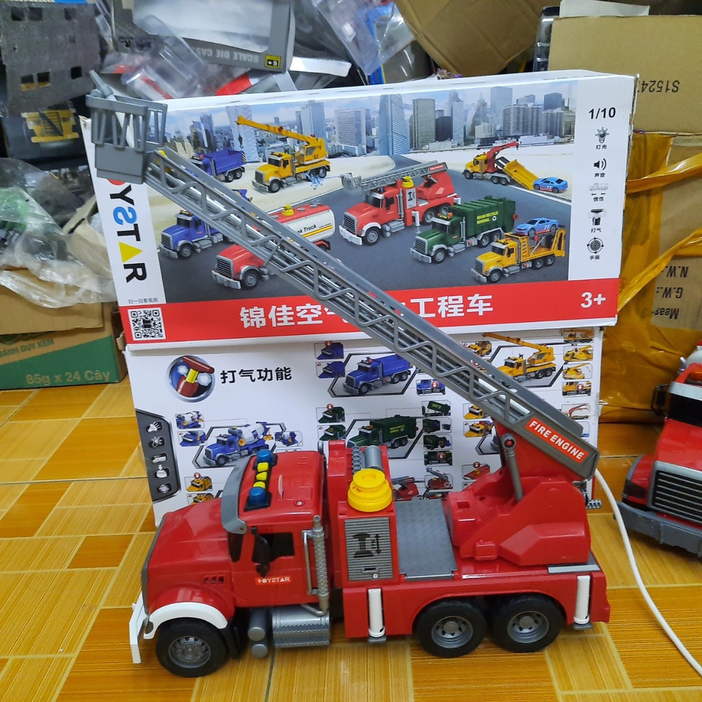 Xe cứu hỏa cỡ lớn E227-002 hãng Double E đồ chơi trẻ em phun nước được mô hình tỉ lệ 1:20 có âm thanh