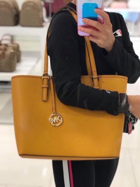 Túi tote MK