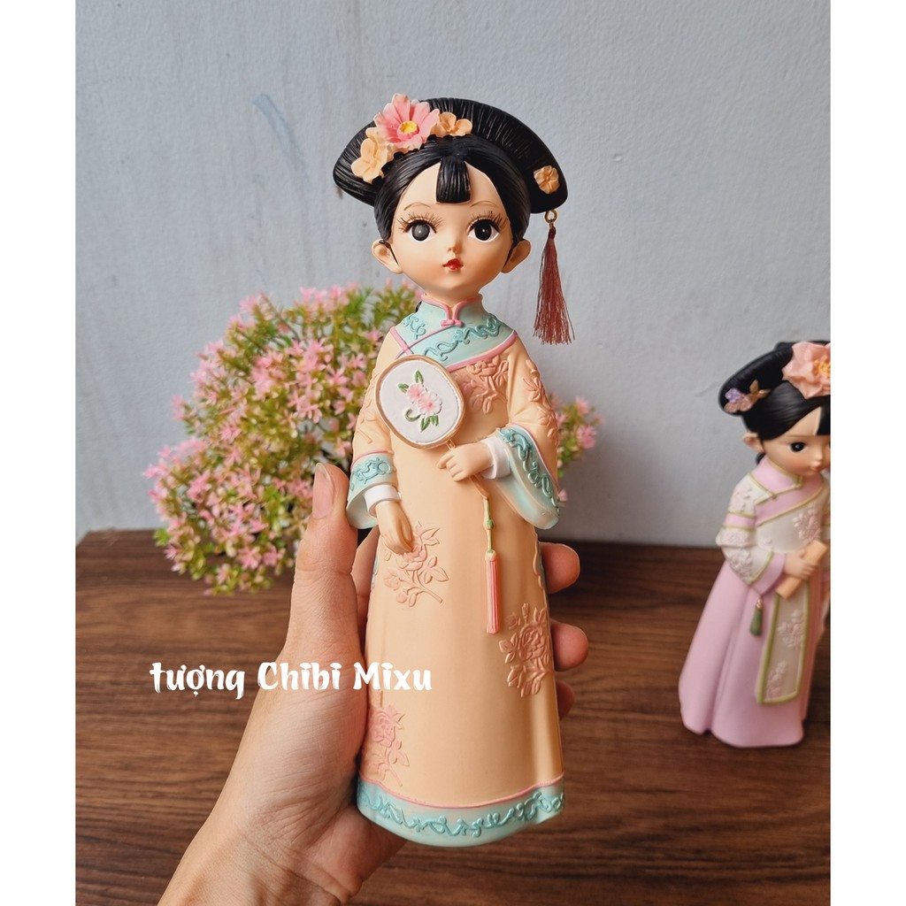 Thiếu nữ cổ trang mẫu 06