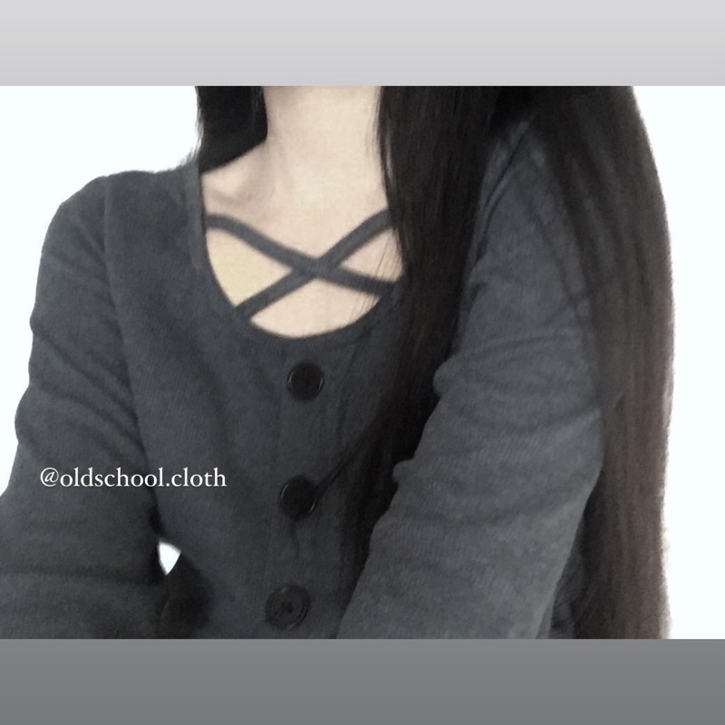 [VIDEO] ÁO CROPTOP TAY DÀI ĐAN CHÉO (sẵn)