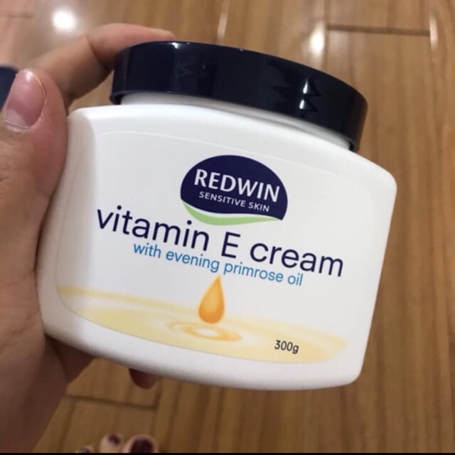Kem dưỡng Vitamin E Redwin Úc