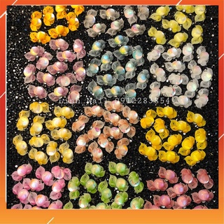 [ Hoa Nail ]-Hoa Cúc Mắt Mèo- Cam Kết 100% Bột Mỹ - Hoa Gắn Móng( Giá 1 bông )