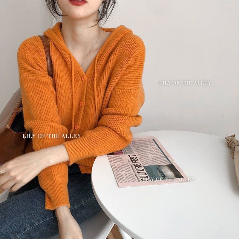 Áo len mũ bổ khuy