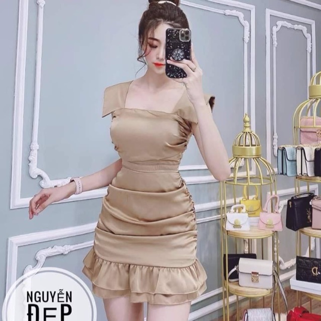 ĐẦM PHI TAY VUÔNG