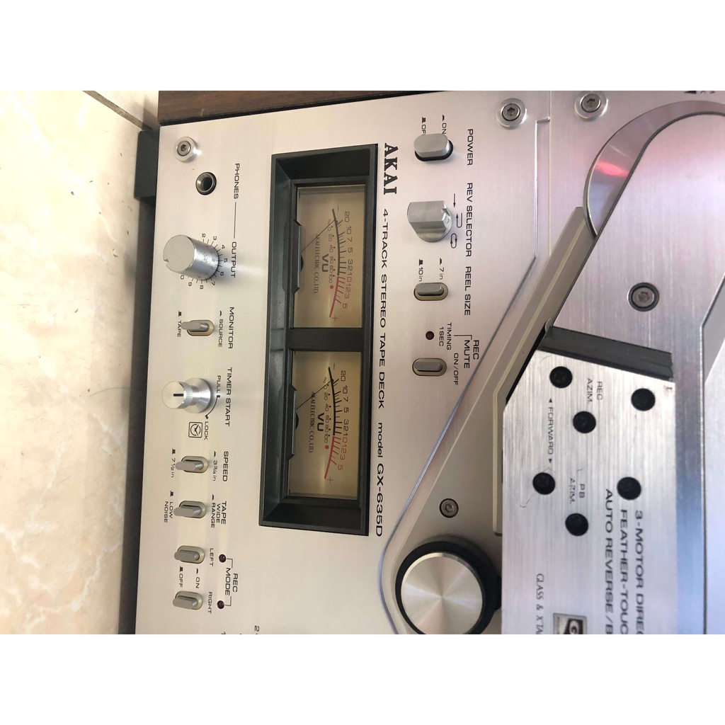 Đầu băng cối Akai GX-635D trắng