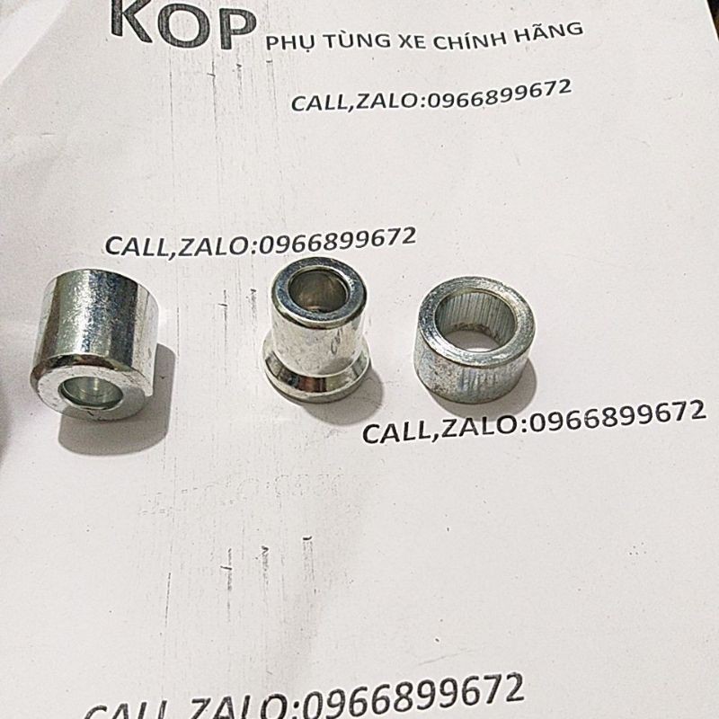 cục căn xe máy ở trước và sau xe dream wave