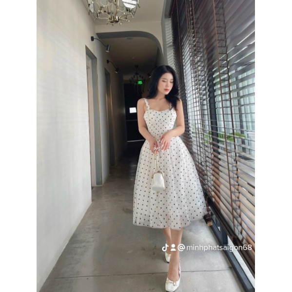 Đầm váy nữ trắng lưới bi cúp xoè 2 dây