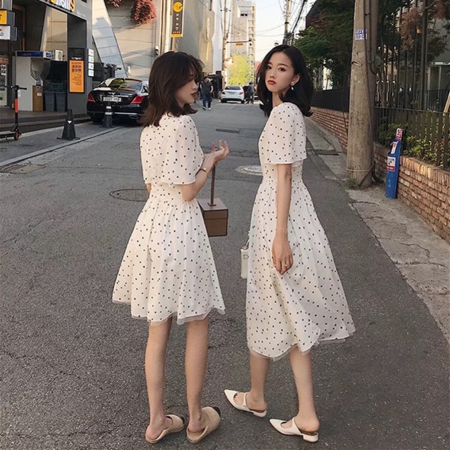 Váy chị em
