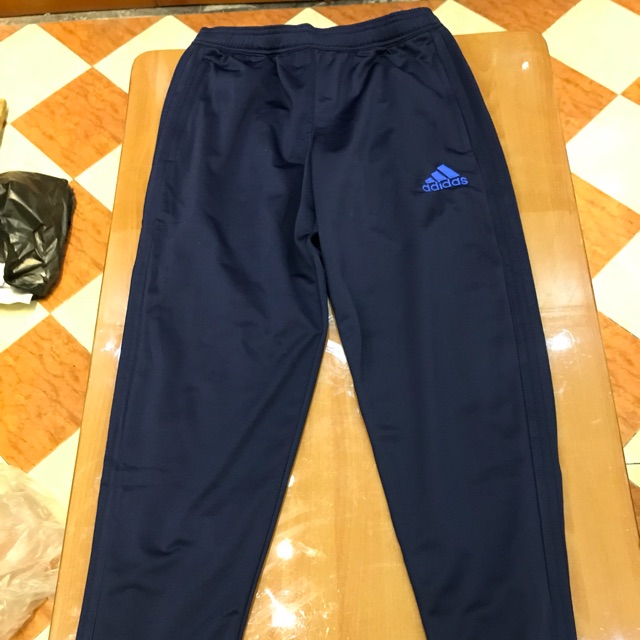 Quần adidas