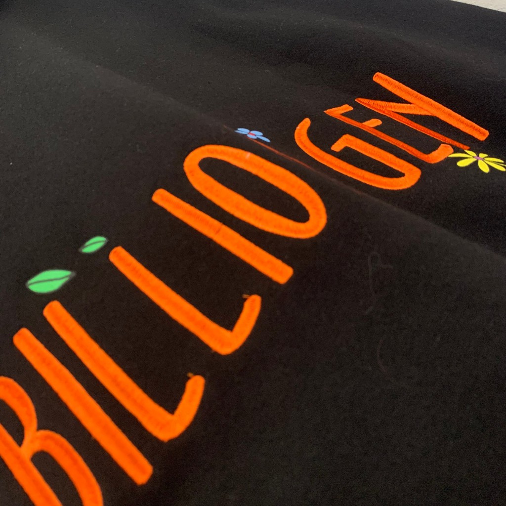 Áo Hoodie Nữ Black Floral Hoodie Billion Gen | BigBuy360 - bigbuy360.vn