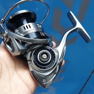 MÁY CÂU CÁ DAIWA PHANTOM LT 3000D CXH / 4000D