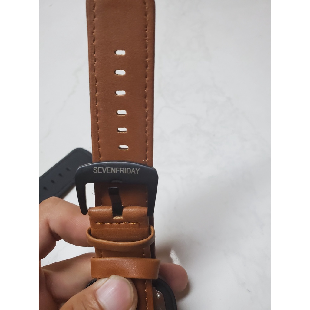 Đồng hồ nam SEVEN FRIDAY M02 dây da, máy Nhật, bảo hành 24 tháng | BigBuy360 - bigbuy360.vn