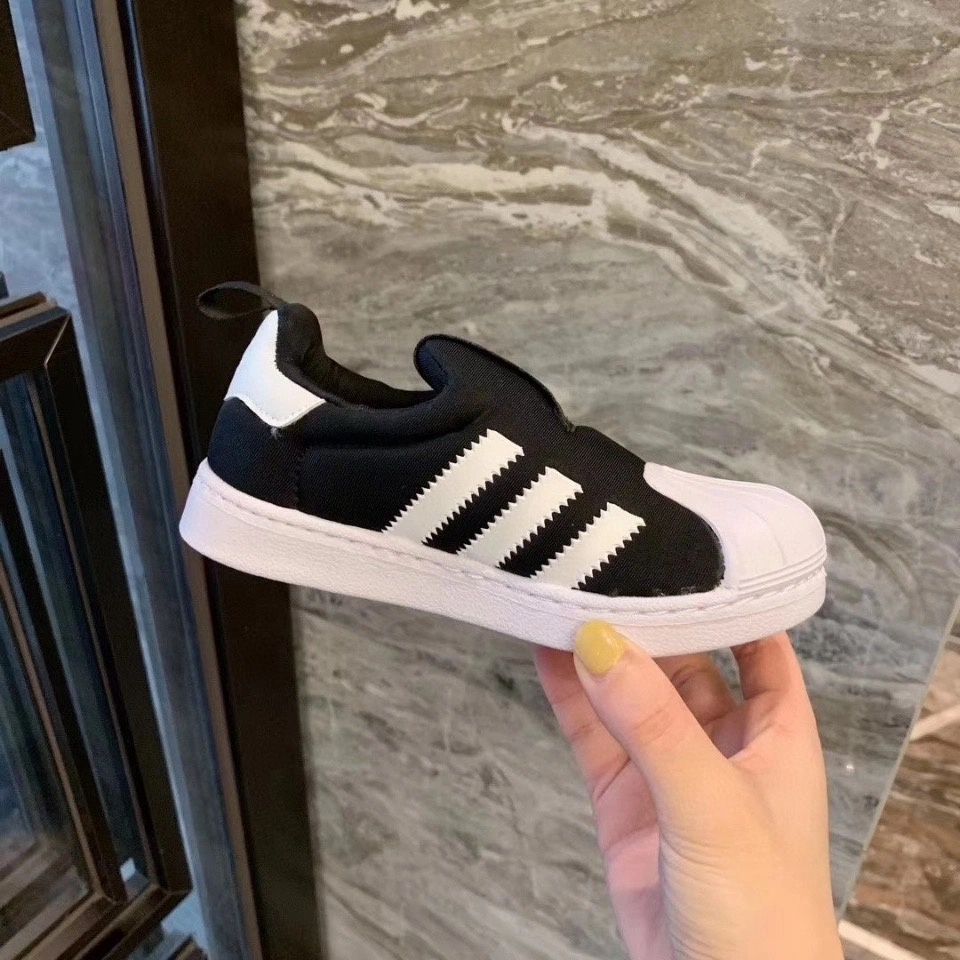 Giày Thể Thao ThoáNg Khí Cho Bé  546s