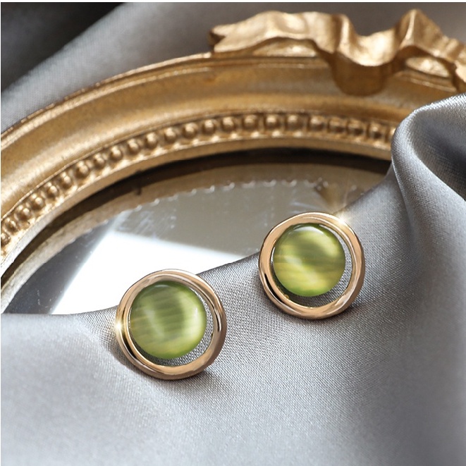 Bông tai kiểu mắt mèo đơn giản phong cách retro