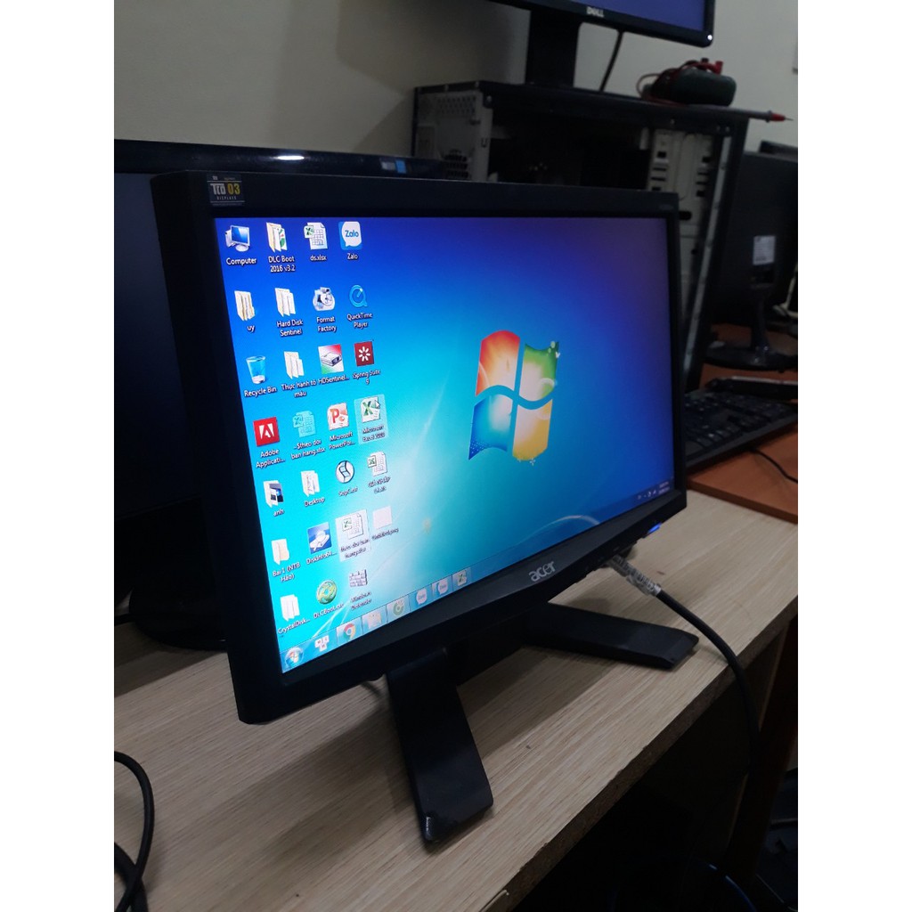 Màn hình máy tính acer 16in wide thanh lý văn phòng | BigBuy360 - bigbuy360.vn