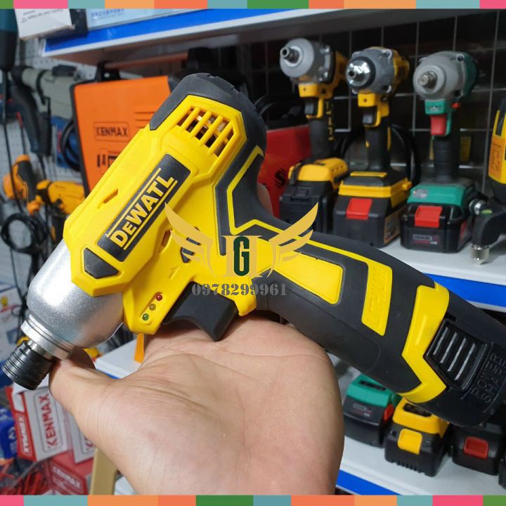 MÁY CHUYÊN VÍT PIN DEWALT 26V CÓ BUA PIN 4 CELL CÓ BÚA