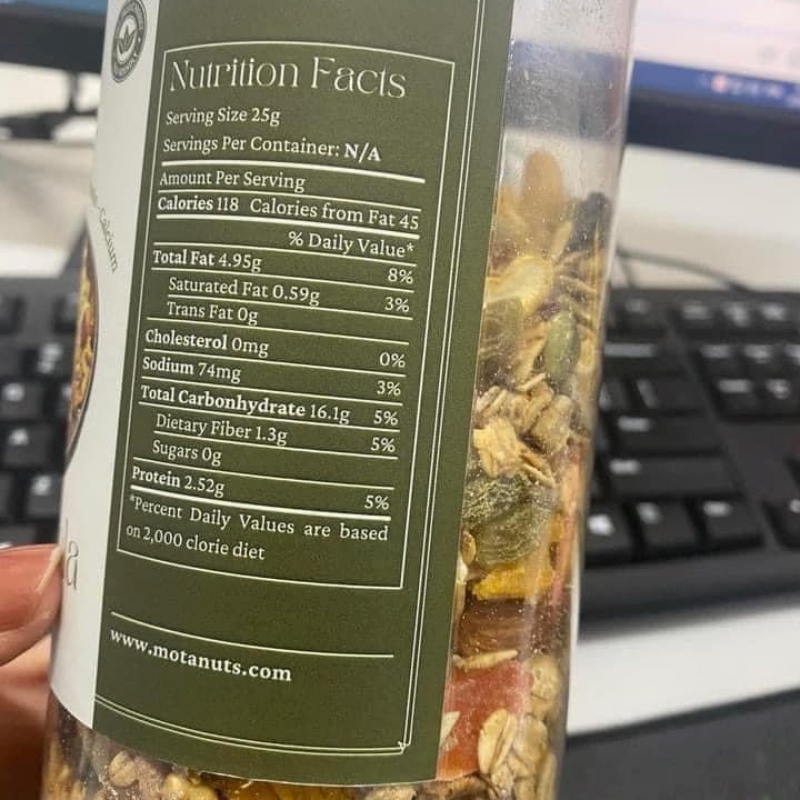 Ngũ cốc ăn sáng Gra.nola nhập khẩu siêu hạt hộp 500g Xiaomimi D2.023