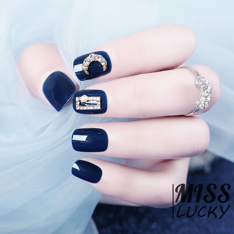 Bộ 24 móng tay giả cỡ ngắn màu xanh dương đính đá sang trọng