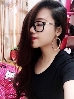 Kính cận Lv