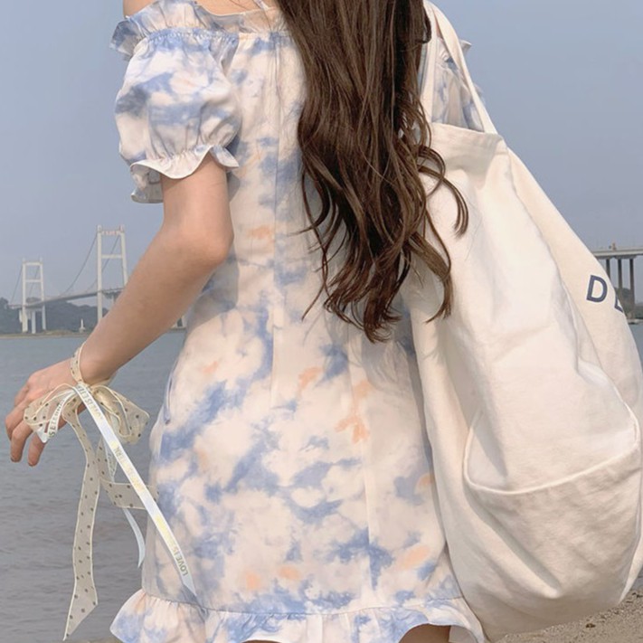 Váy hoa tay ngắn kiểu xếp ly thời trang hè 2021 sành điệu cho nữ | BigBuy360 - bigbuy360.vn