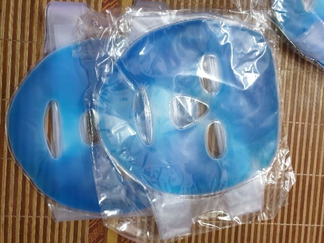 Mặt Nạ Đá Lạnh Giảm Sưng Đỏ