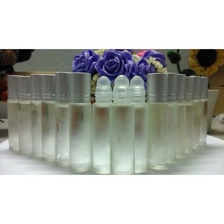 Lăn môi dầu dừa thơm xịn 10 ml