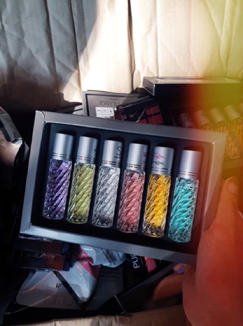 Set nước hoa 6 chai dạng lăn