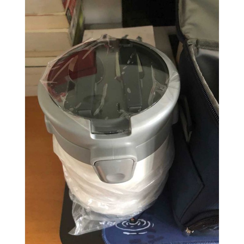 Bộ hộp cơm giữ nhiệt Lock&Lock LHC-8034 có túi