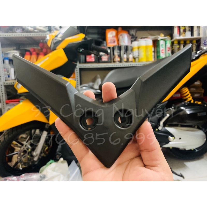 Chữ V ex 2004-2010 nhựa ABs