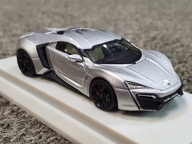 Xe Mô Hình Lykan Hypersport 1:64 Smallcarart ( Bạc )