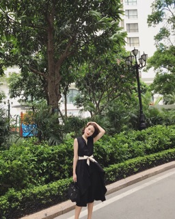 Váy tầng nơ eo