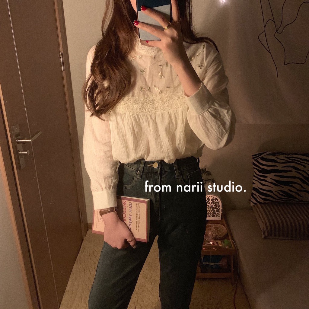 Áo sơ mi nữ tay dài NARII áo babydoll trắng phong cách Ulzzang Hàn Quốc thêu | BigBuy360 - bigbuy360.vn