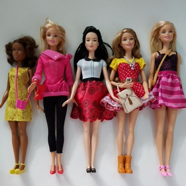 Búp bê barbie fashionista chính hãng