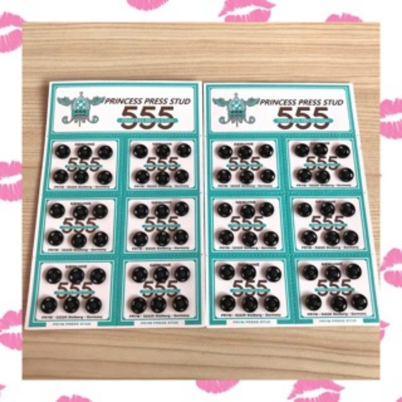 K981F Set 8 vĩ ×36 cặp cúc bấm trắng, đen 555 (LuChaCaBaKha Shop)