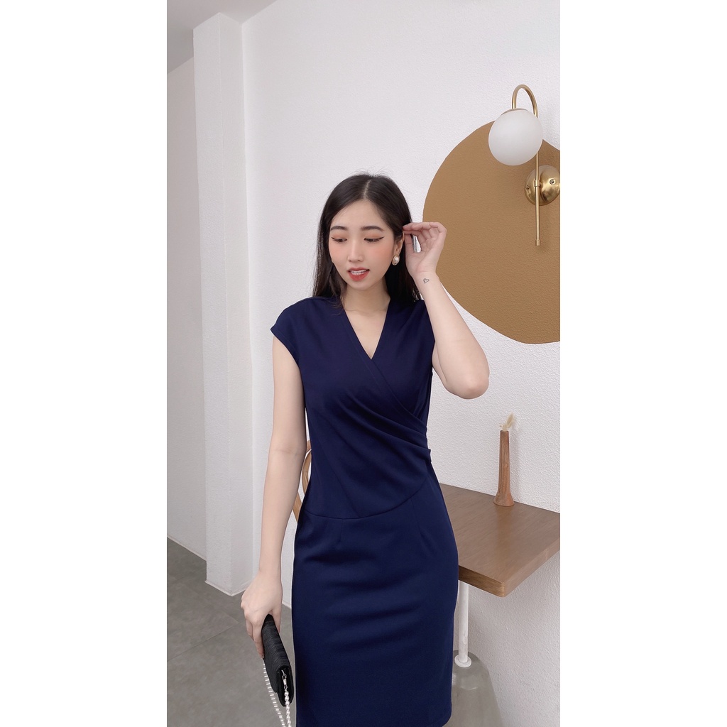 Đầm nữ, dáng suông tay ngắn thiết kế sang trọng