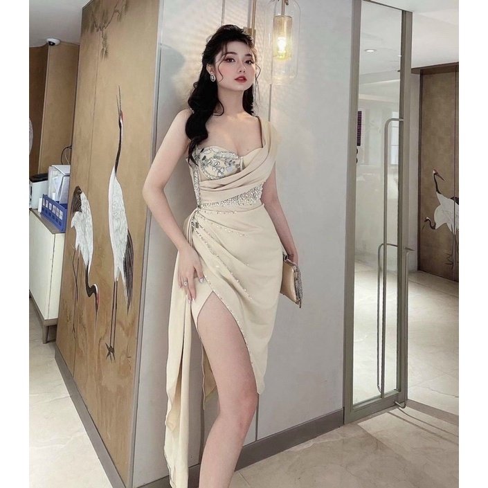 Đầm body dự tiệc TRIPBLE T DRESS kết hoa và cườm nổi sang trọng -size M/L - MS67Y