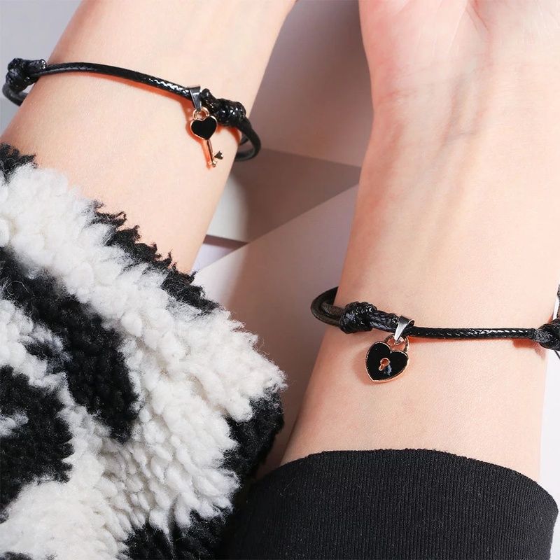 Set 2 vòng tay dây bện mặt hình ổ khóa/trái tim thời trang cho cặp đôi